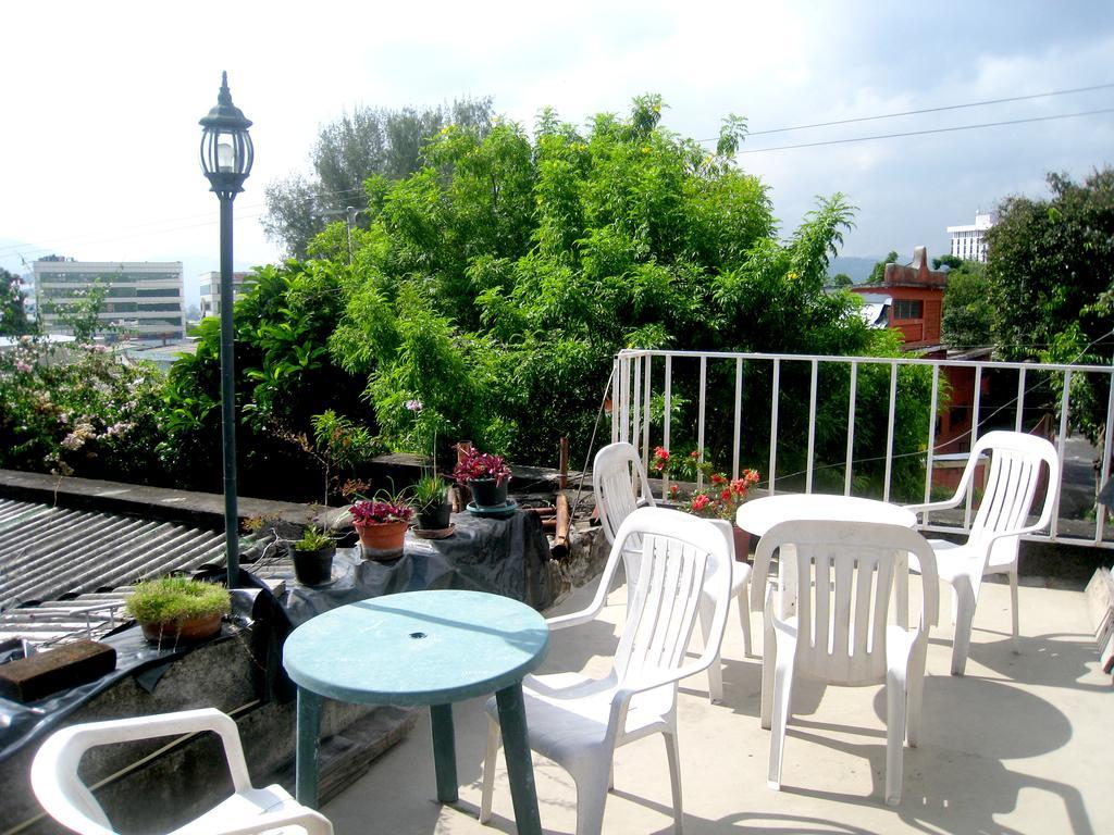 Ximenas Guest House San Salvador Luaran gambar